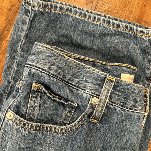 Levi Jeans - Picture 7 of 7